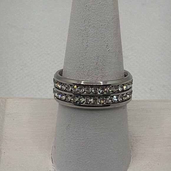 No Brand Other - Brand New!!  Size 14 stainless steel silver double row zircon stone ring